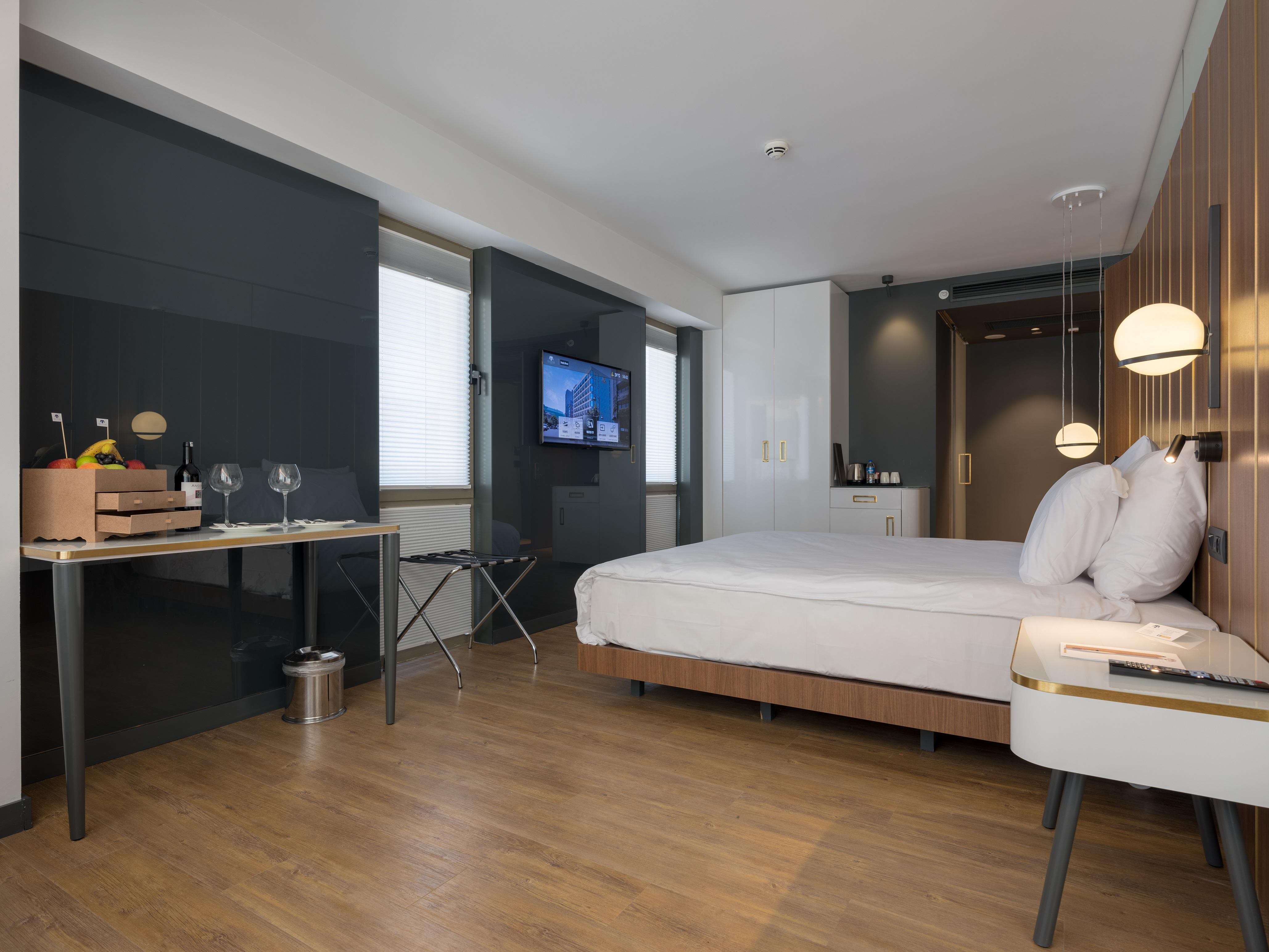 The Craton Hotel Sisli Istanbul Exterior foto A room at the hotel